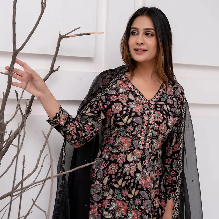 Three Piece Anarkali Suit - 44 - Black