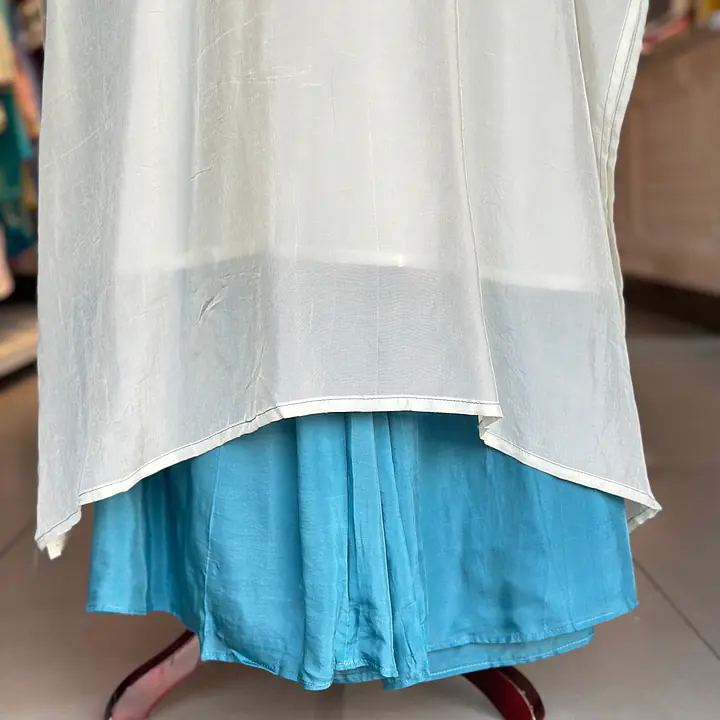 KAFTAN IN HANDWORK