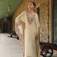 KAFTAN IN HEAVY EMBROIDERY - Off White - 42