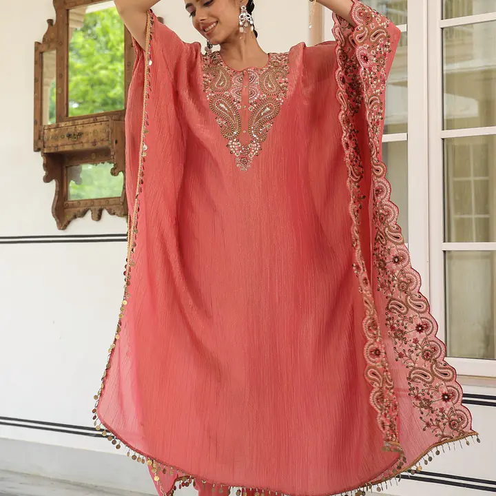 KAFTAN IN HEAVY EMBROIDERY