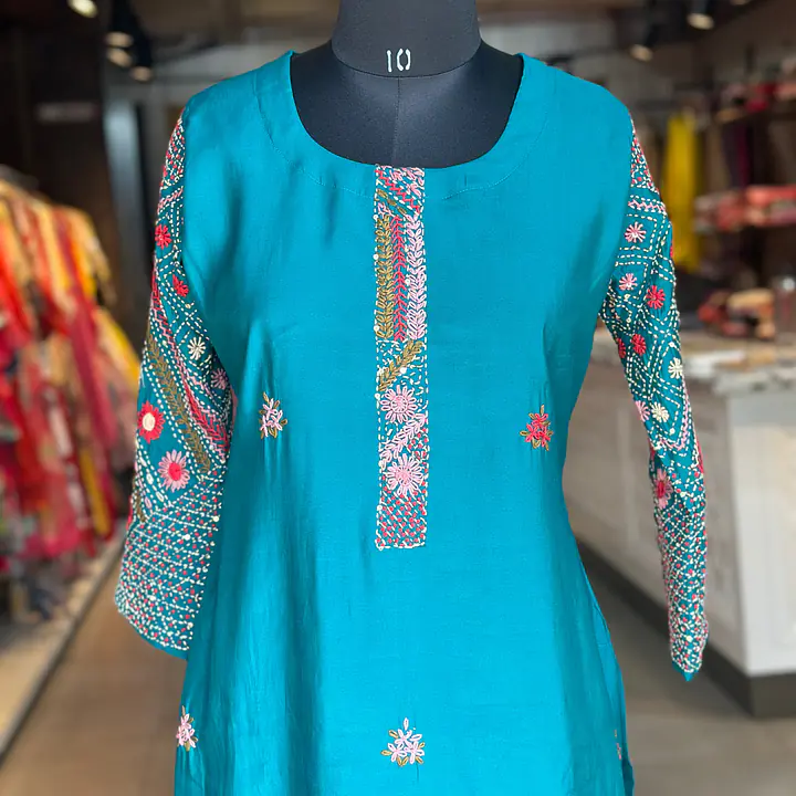 HAND EMBROIDERED STRAIGHT SUIT SET - Rama green - 42