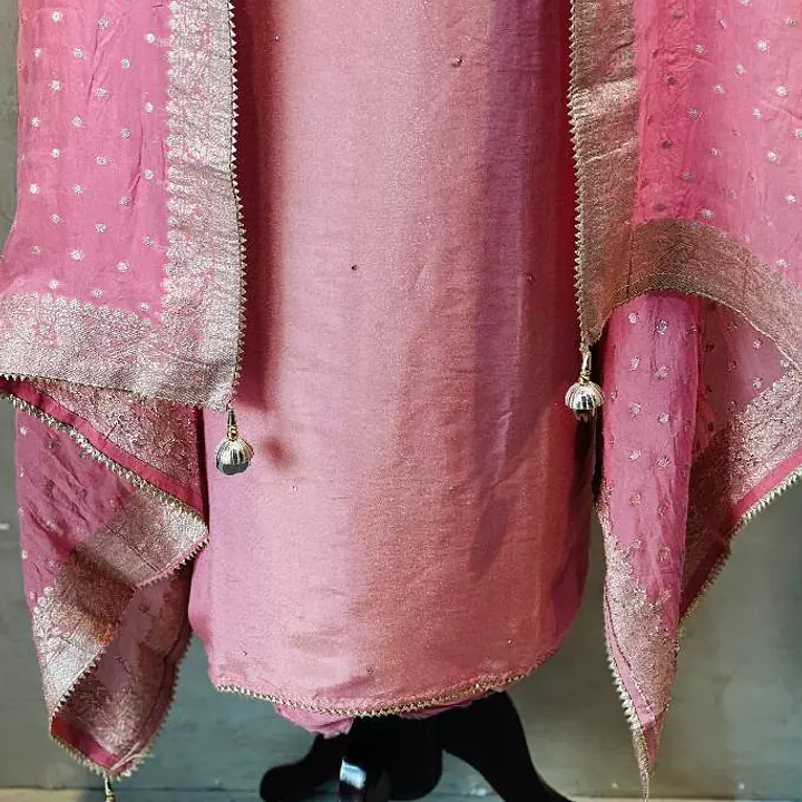 Pure Tissue Handwork Suit