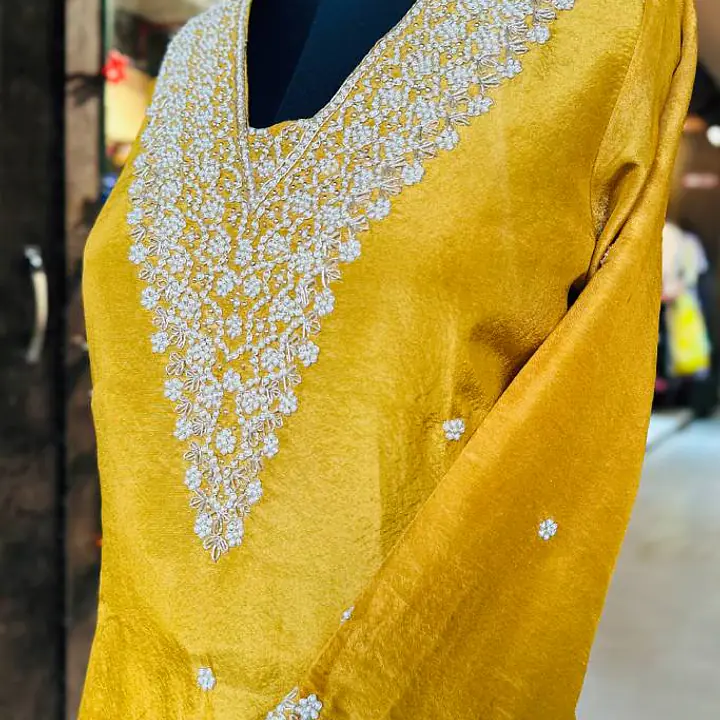 Pure Tissue Handwork Suit
