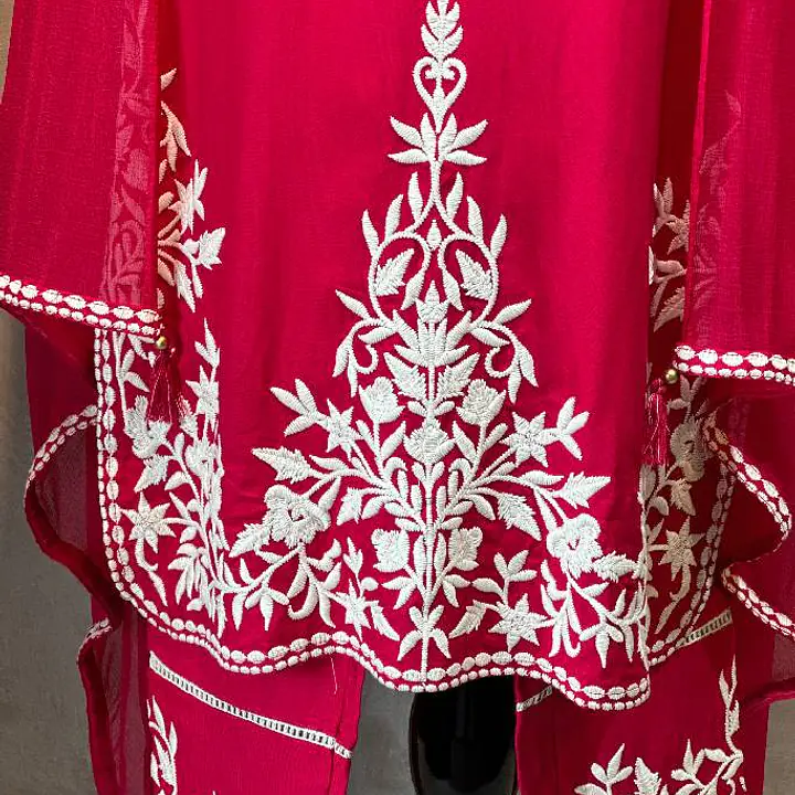 Embroidered Pakistani Suit Set